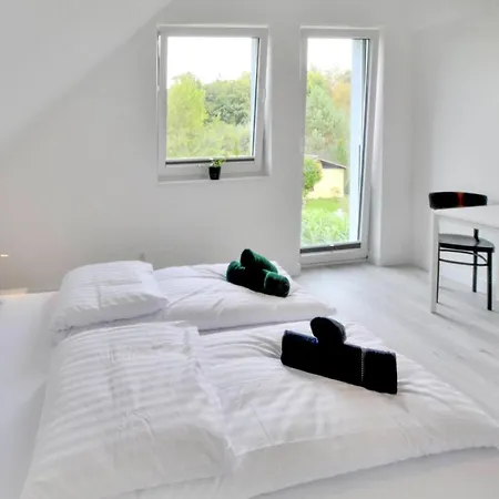 Villa Comfortable With Private Sauna, Cleaning Included Mielenko